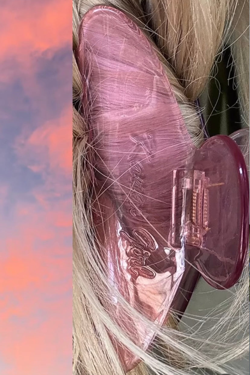 Kauai Girl Claw Clip in Bubble